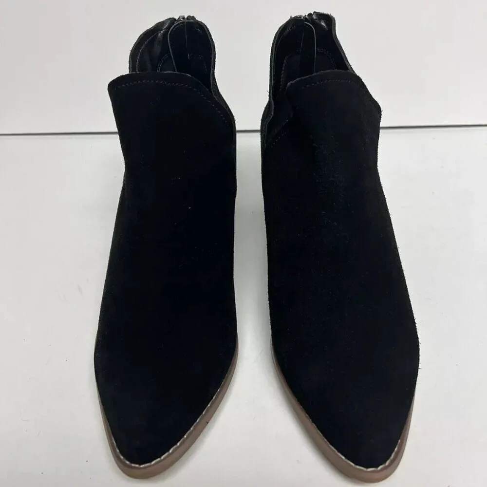 Blondo Women's Ellis Bootie Black Suede Size 8 M